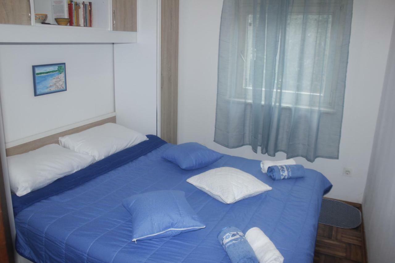 Apartman Jadranka Njivice Exterior foto